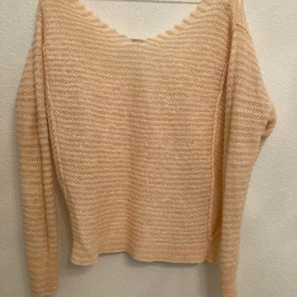 Free people sweater